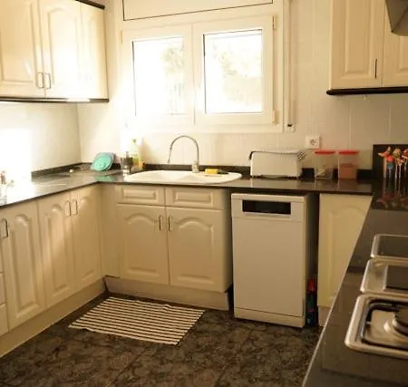 Doble Con Balcon Apartment Torrellas de Foix